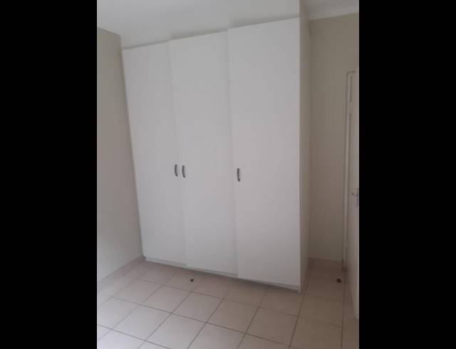 2 BEDROOM TOWNHOUSE FOR SALE IN MEREDALE